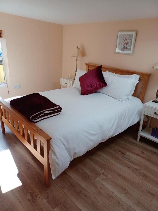 Kents Guesthouse Accommodation Kilmacthomas Dış mekan fotoğraf