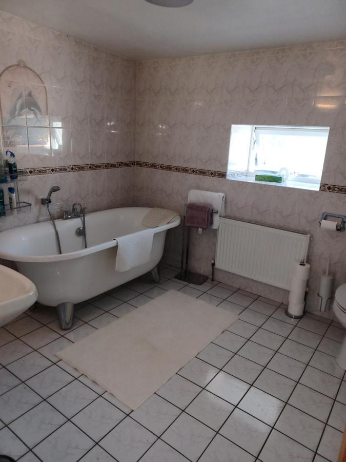 Kents Guesthouse Accommodation Kilmacthomas Dış mekan fotoğraf